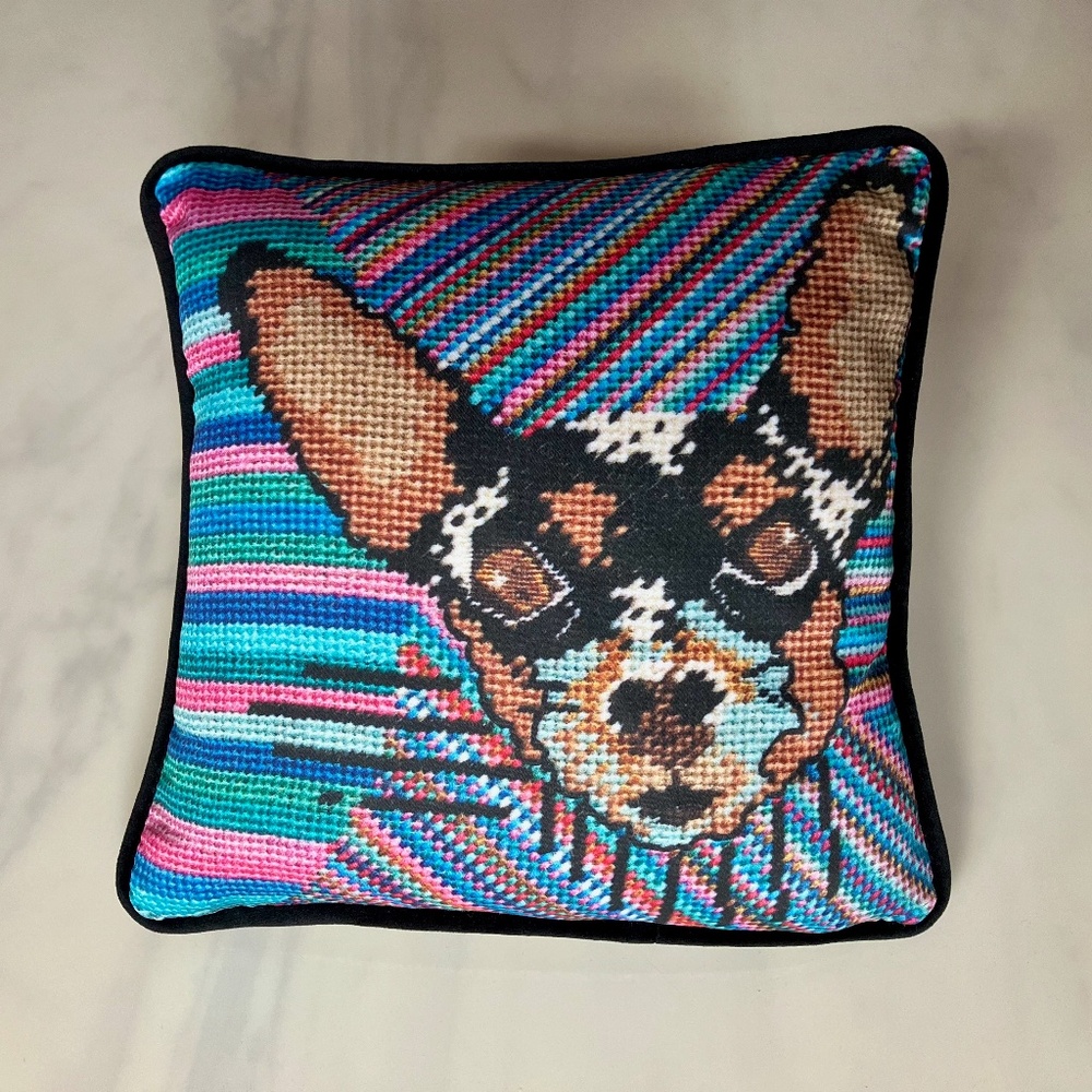 NEW Chihuahua Dog Accent Pillow Velvet Back by Mommani (Furbish Style) 10x10